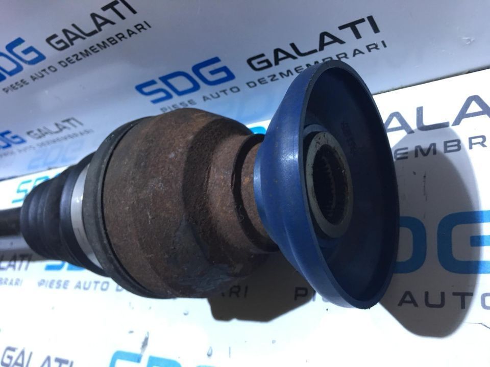 Planetara Dreapta Fata Audi Q3 2012 - 2014 Cod Piesa : 5N0 407 764 G / 5N0407764G
