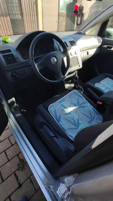 Vw touran 1.9 diesel bxe in stare foarte buna