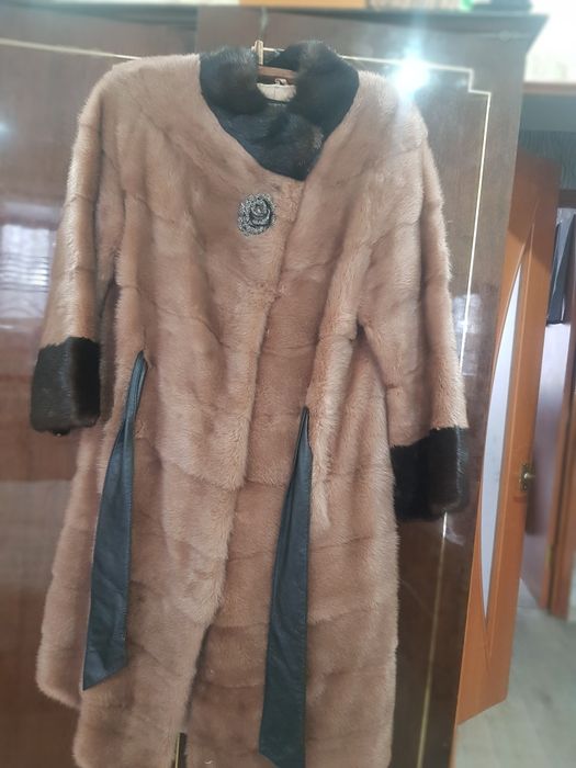 Шуба 50р, мех норки