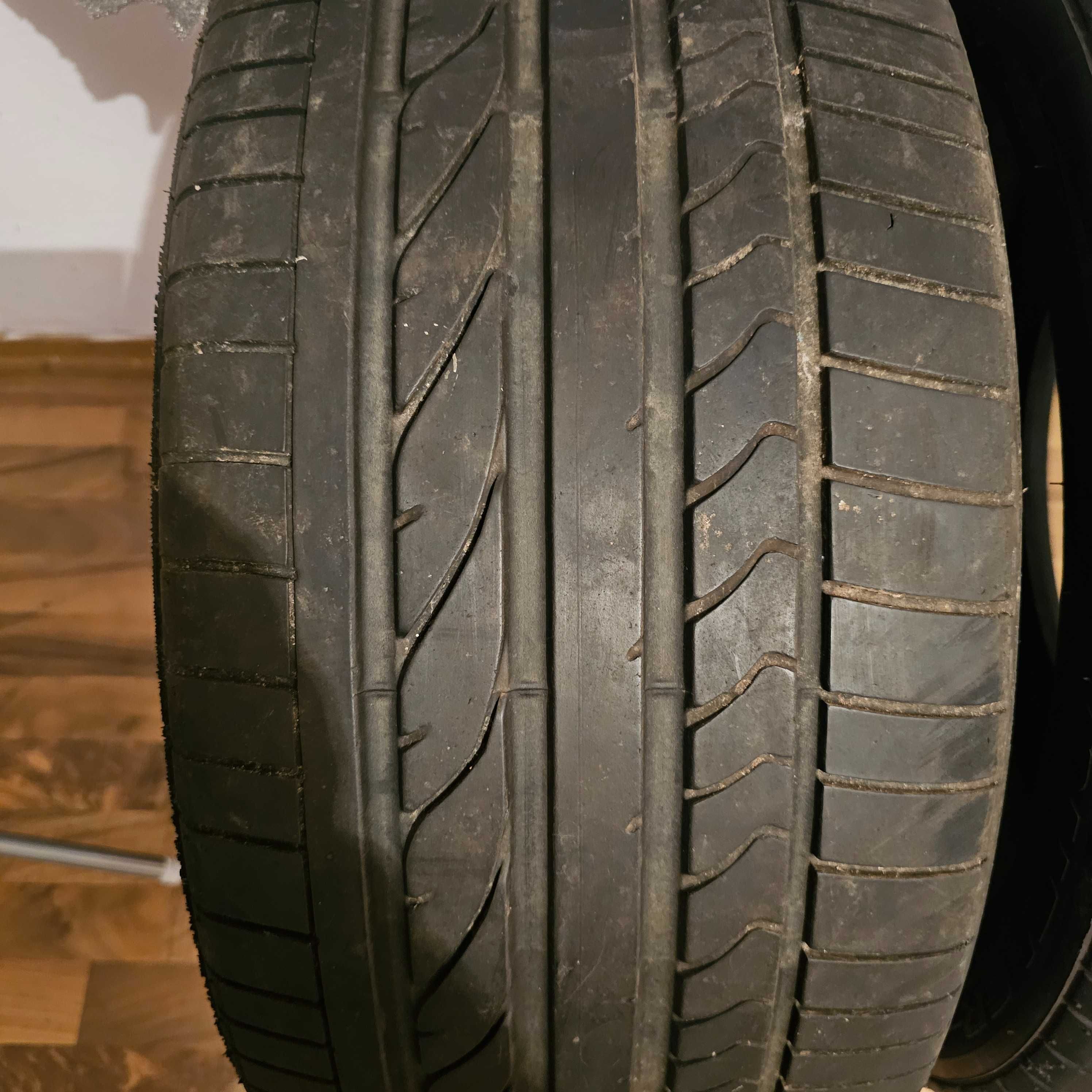 Гуми Bridgestone 275 40 20 run flat 2броя