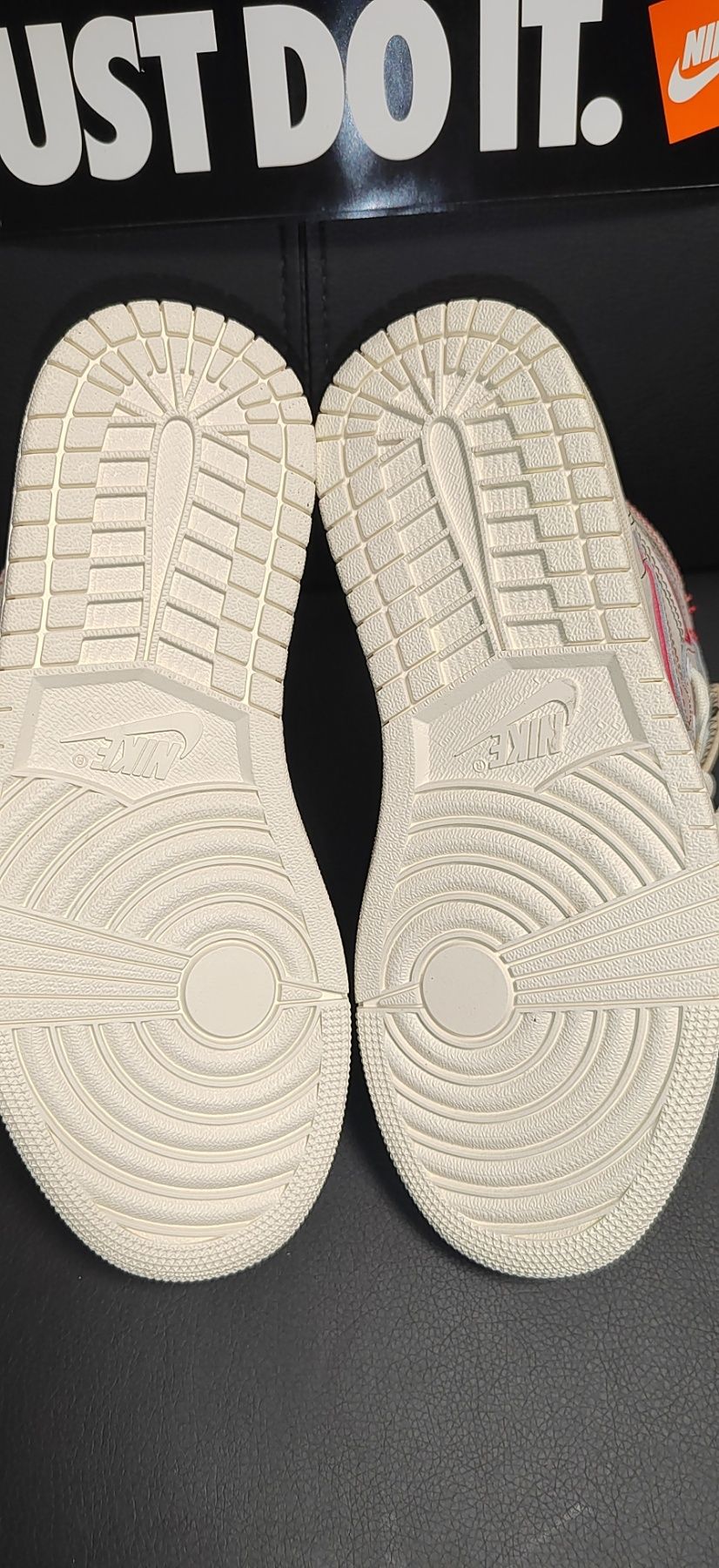 Nike Air Jordan 1 Retro, номер 37,5