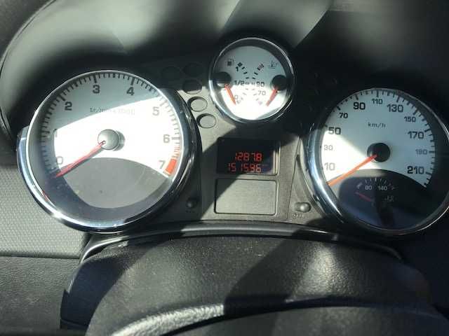 Dezmembrez/Piese Peugeot 207 1.4 Benzina 2008 65 kW WAKFU Euro4