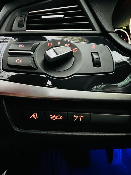 BMW 528i Xdrive-Interior Seria 7 -Extra Full -Optiuni Toop-Camera 360