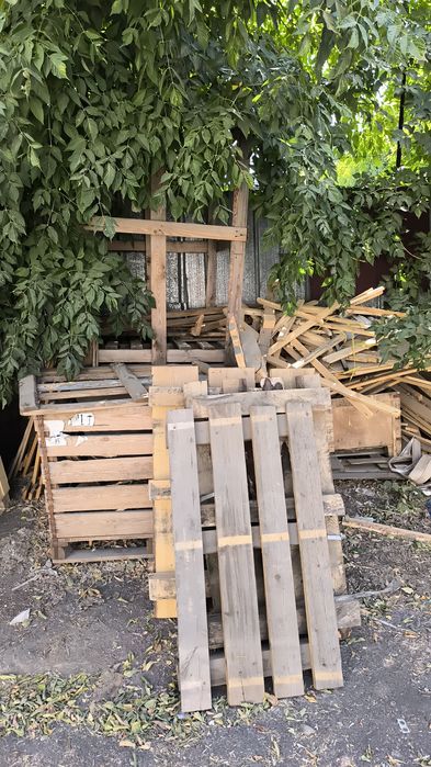 Продаем дрова. Сухие хорошие. Самовывоз