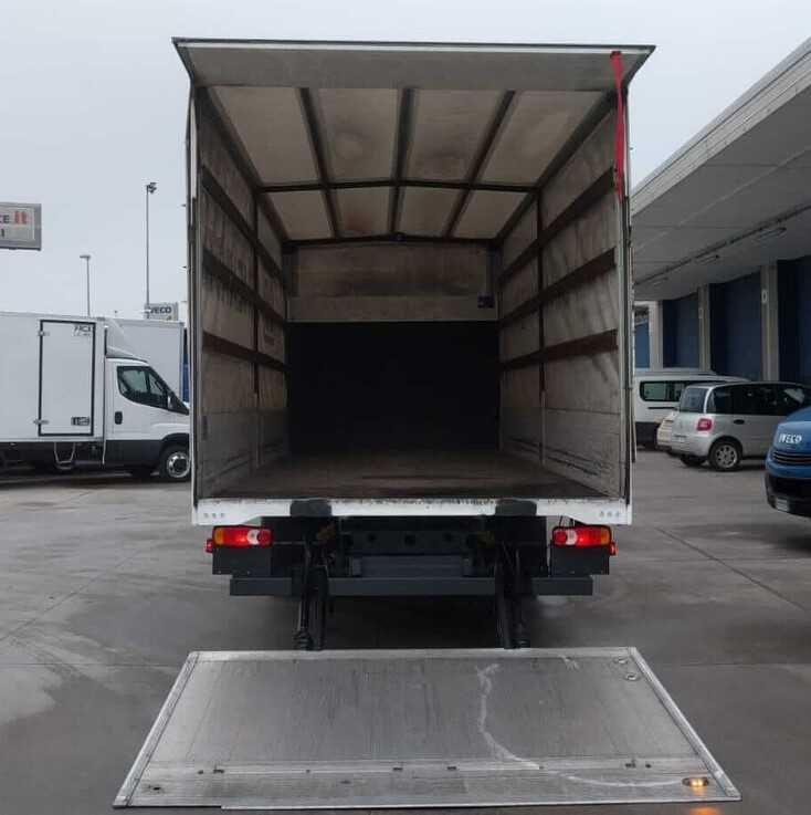 Mutari locuințe transport utilaje duba cu lift sau dubita  200-300 lei