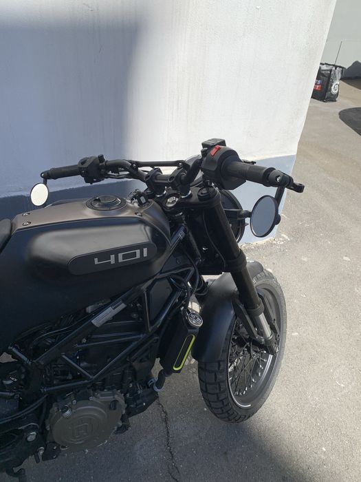 Husqvarna Svartpilen 401