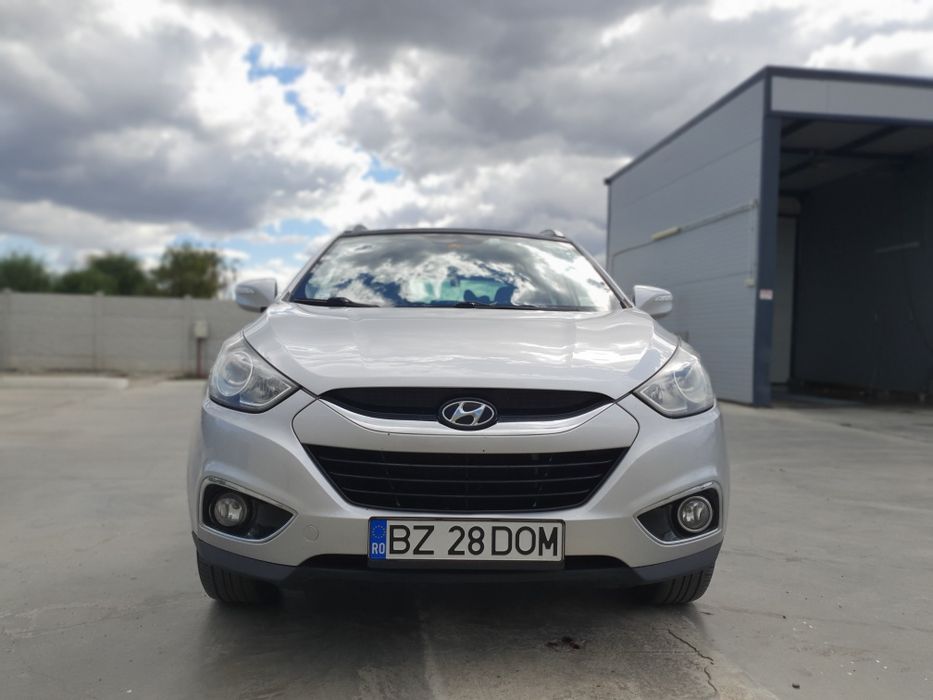 Vând/Variante hyundai ix 35.2.0 diesel .automat 184.cp extra full .