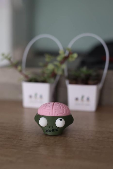 Grinder tutun printat 3D Alien Brain