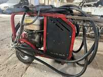 Picon de spart Beton , hydraulic cu motor pe benzina !