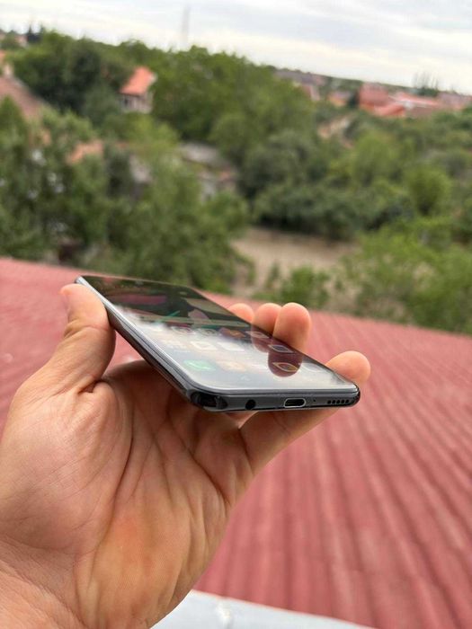 Huawei Mate 20 lite, DualSIM, Memorie 64GB, 4GB RAM, Black - FISURAT