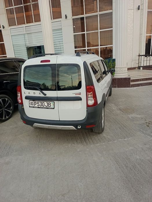 Lada Largus 2020 srochni sotiladi