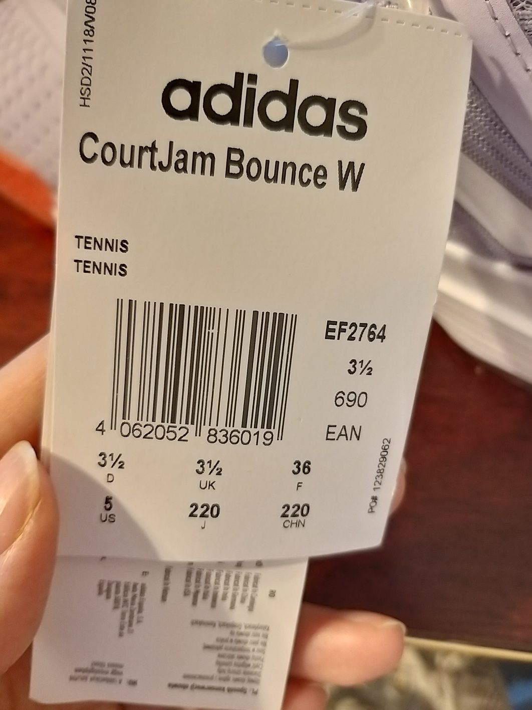 Оригинальные кроссовки Adidas