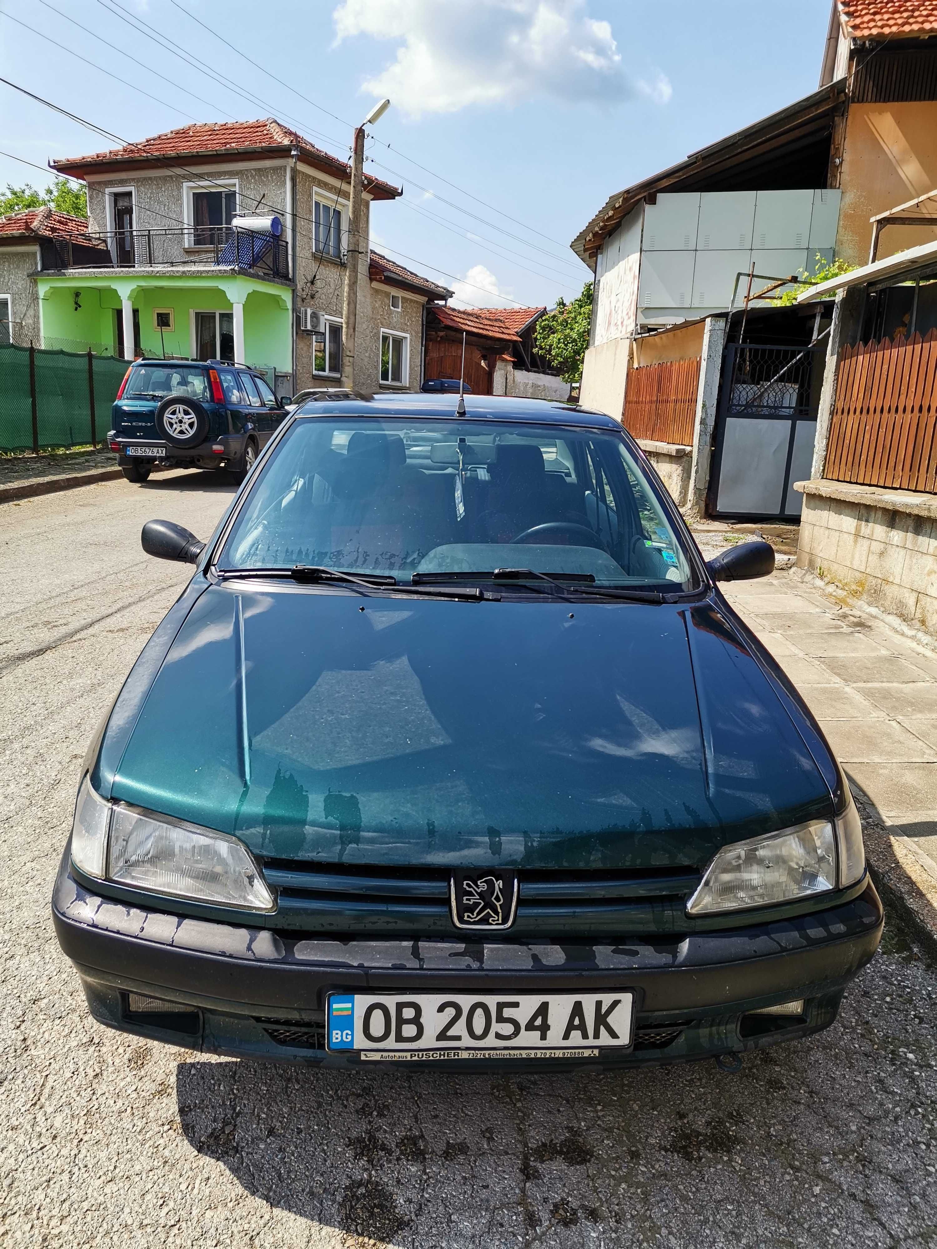 Продавам Пежо 306