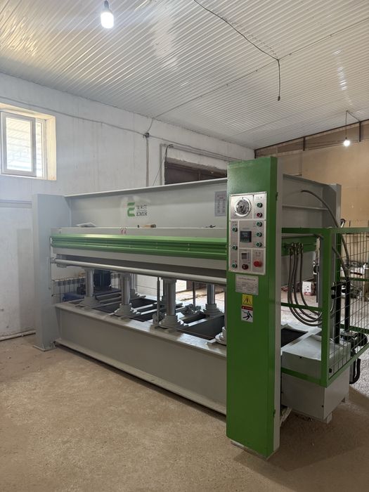 Гидравлический горячий пресс