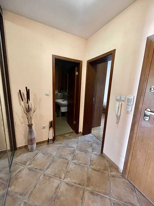Продава се Тристаен апартамент в София, Хладилника - 127 кв.м за 3008 €/кв.м - Снимка #7