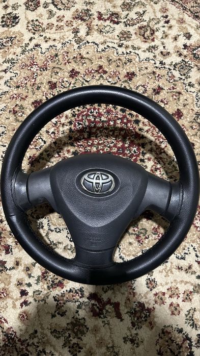 Руль toyota corolla 150