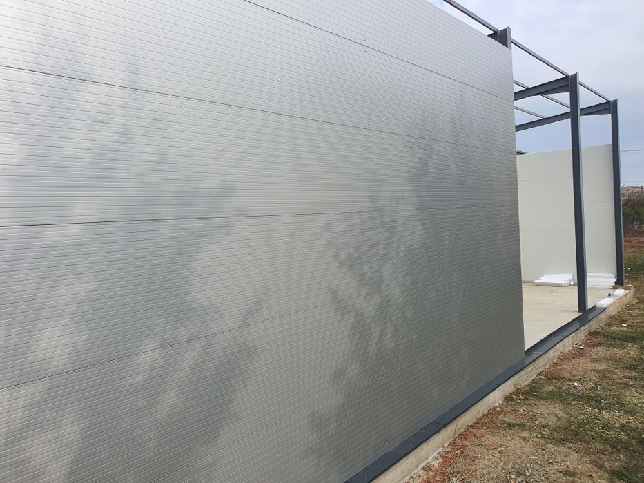 Hala structura metalica pentru suruburi showroom depozitare service