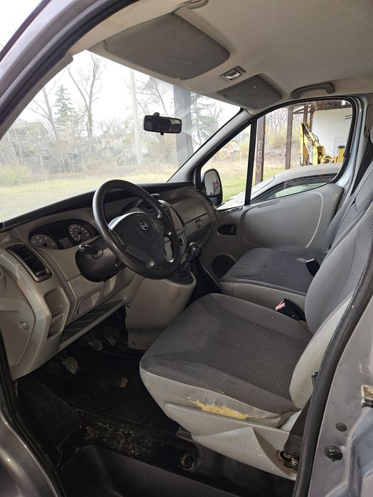 Opel Vivaro 2009 , varianta Long