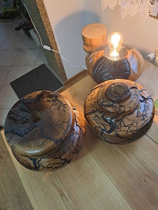 Veioze din lemn masiv recuperat de stejar