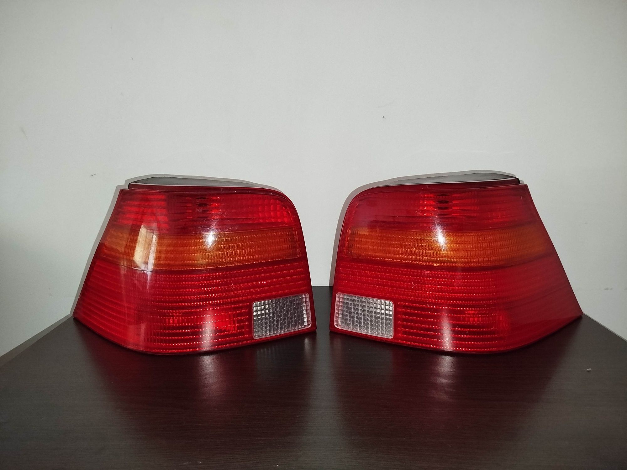 Stop Tripla VW Golf 4