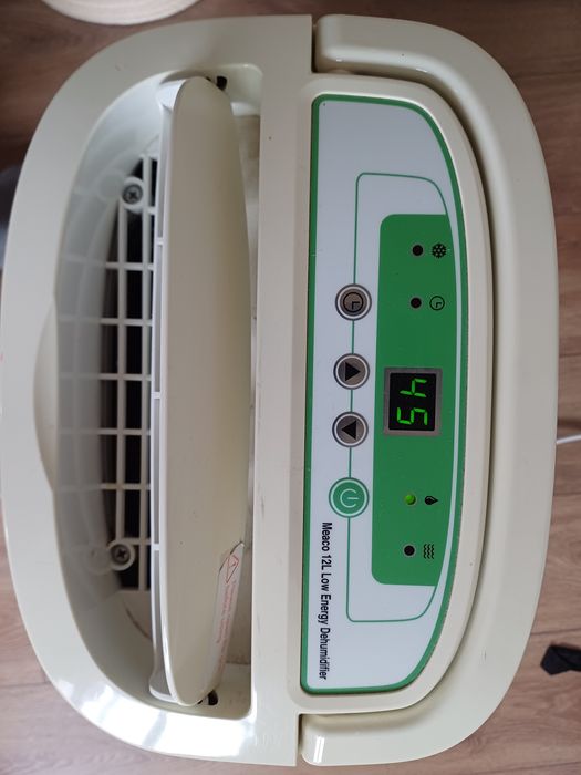 Vând Dezumidificator Meaco UK 12L
