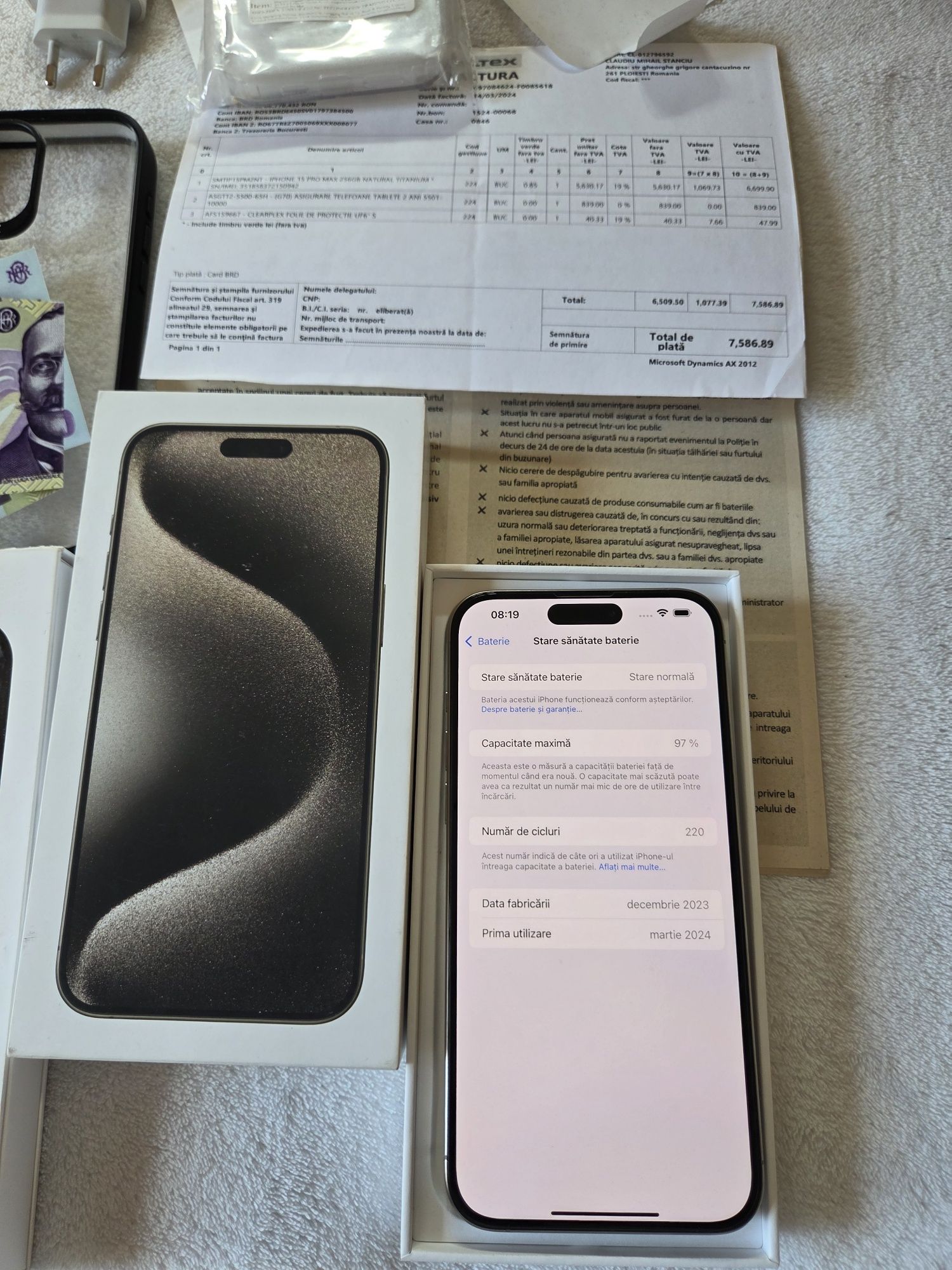15 pro max Natural Titanium 256GB baterie 97% Ca Nou Full box