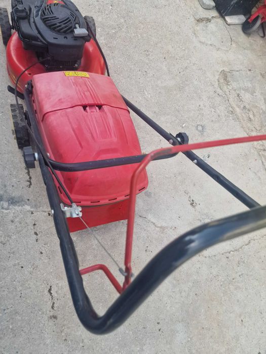 Masina de tuns Wolfagden pe benzina BRIGGS 3CP cu SAC IMPECABILA