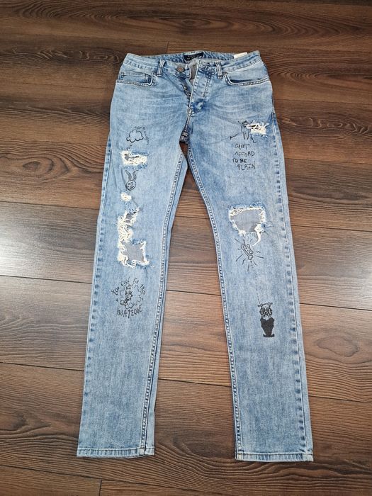 Super oferta Vind Blugii foarte avantajos