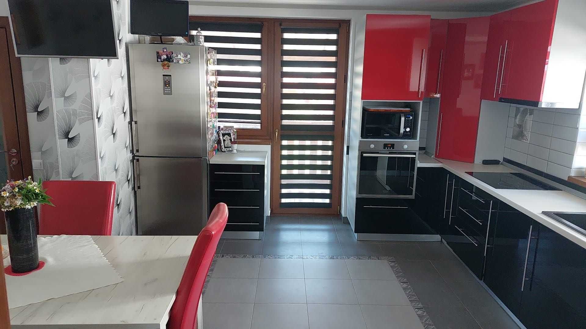 Casa 5 camere cu curte mare - Cartierul Arhitectilor