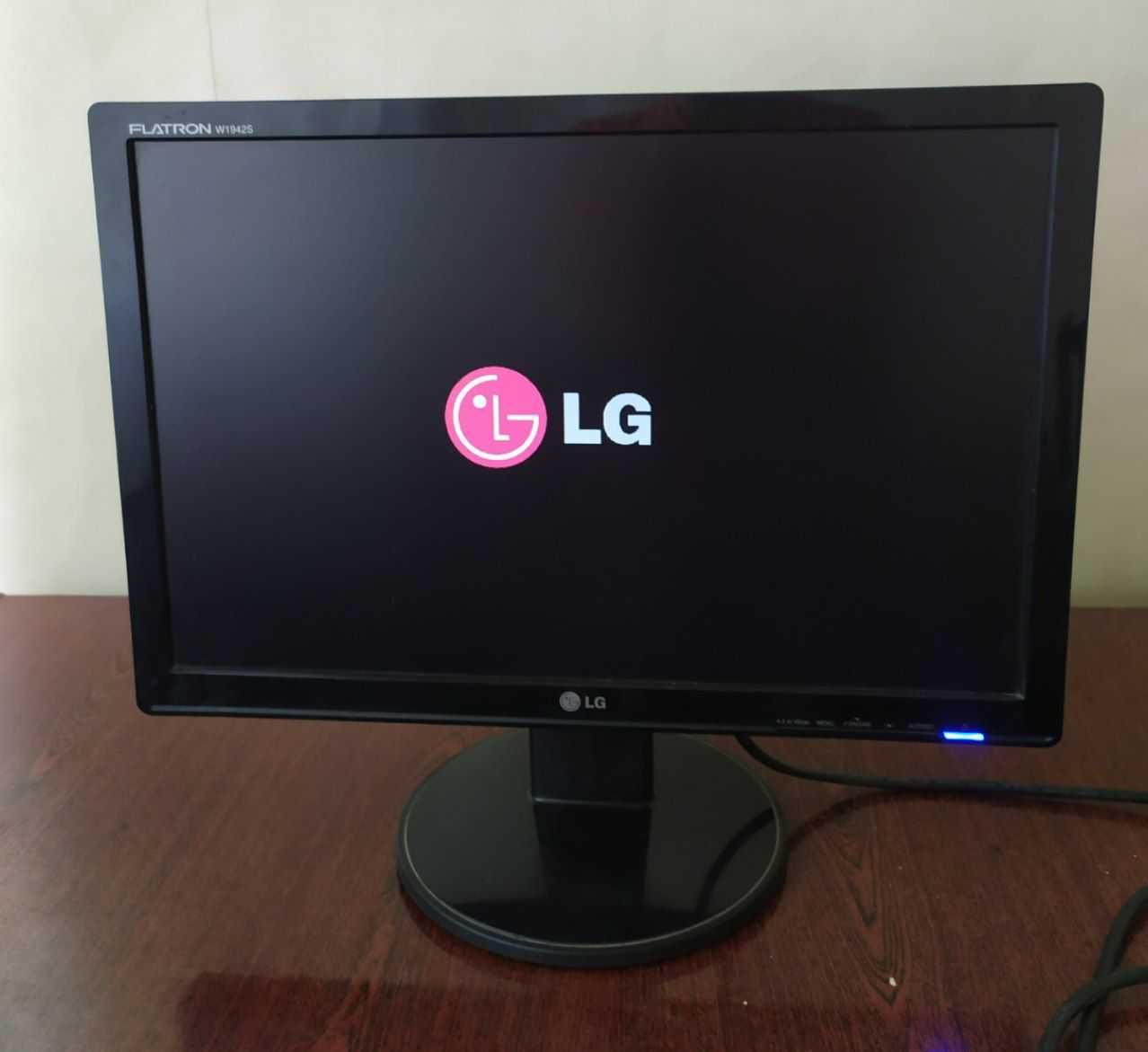 Monitor LG flatron W1942S