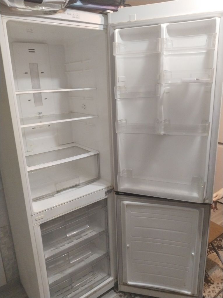 Продам бу холодильник в рабочем состоянии