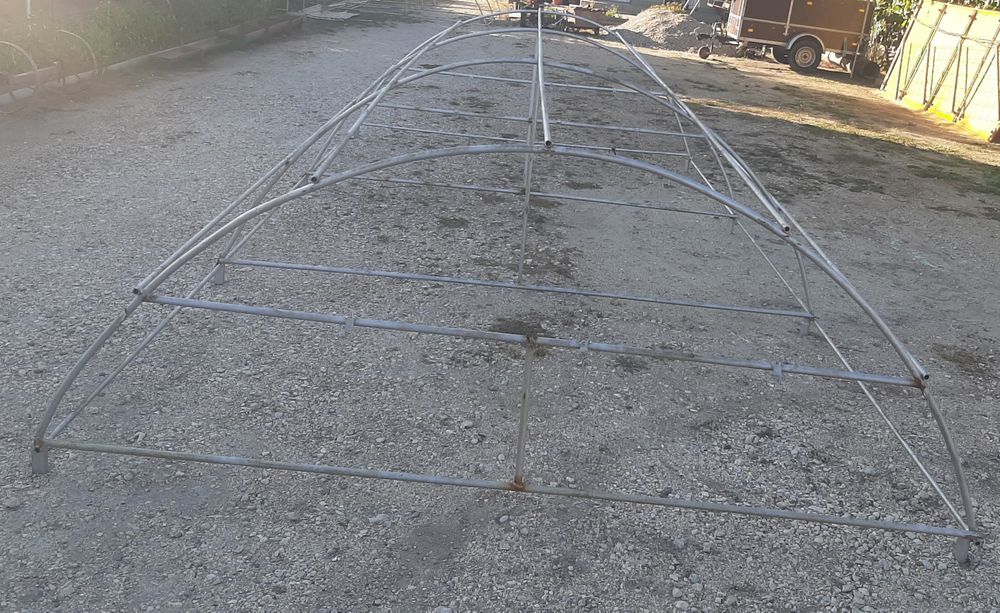 Vand arcade pentru solar