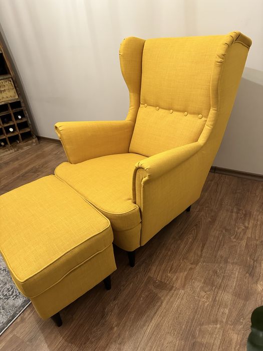 Кресло и табуретка Strandmon