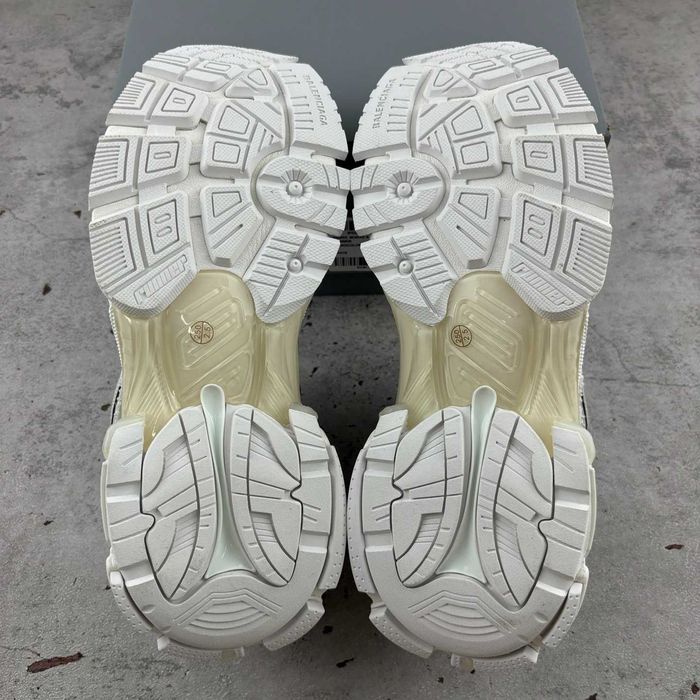 Balenciaga Runner Albi (40/41) FULLBOX PREMIUM | Livrare cu verificare