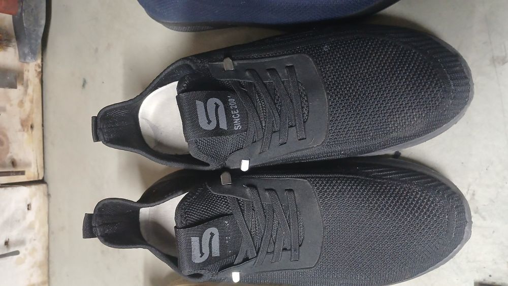 Продам мужскую обувь