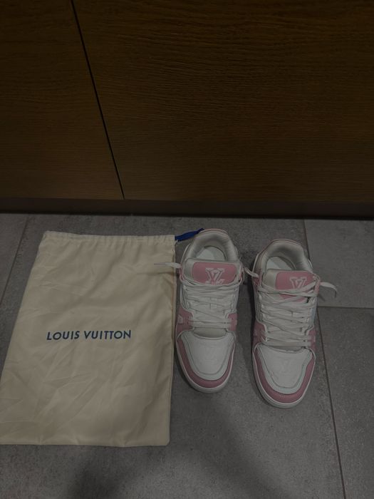 Супер запазени обувки Louis vuitton