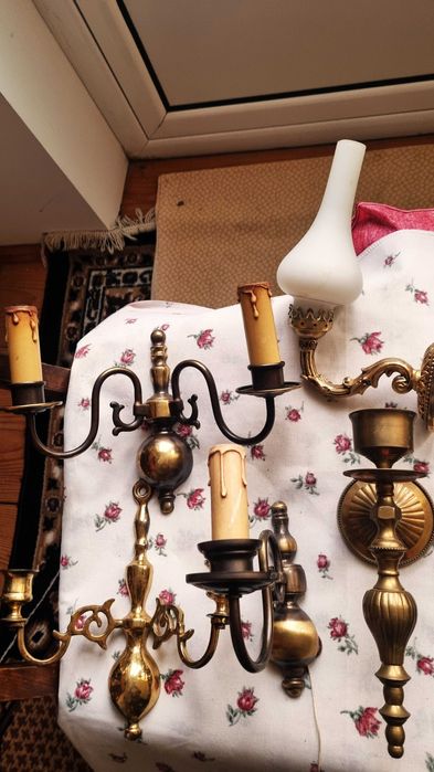 Aplice cu doua brate