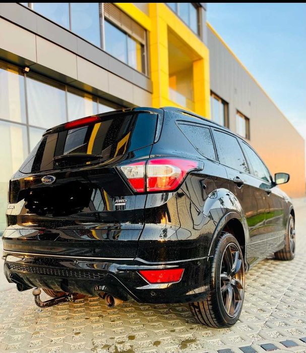 Ford Kuga 4x4 ST LINE 2.0 TDCI 180 CP Impecabila decembrie 2019 FULL