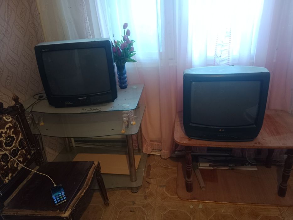 Телевизор продам