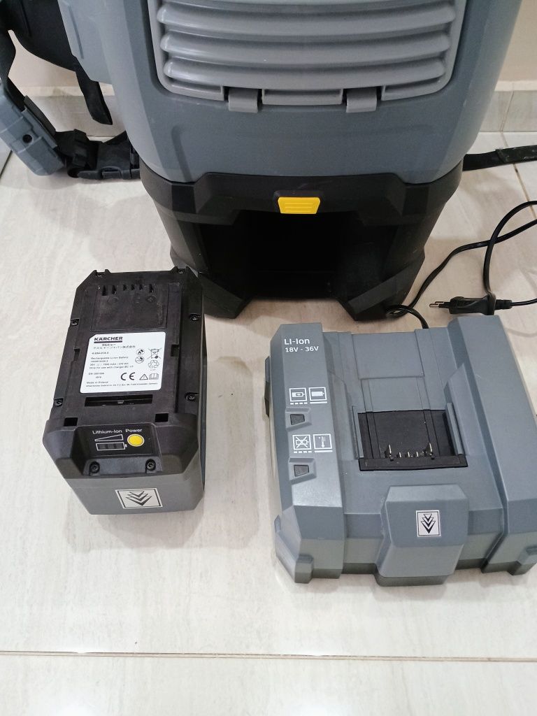 Акумулаторна прахосмукачка Karcher
