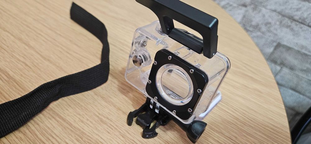 Carcasă subacvatică pentru cameră go pro