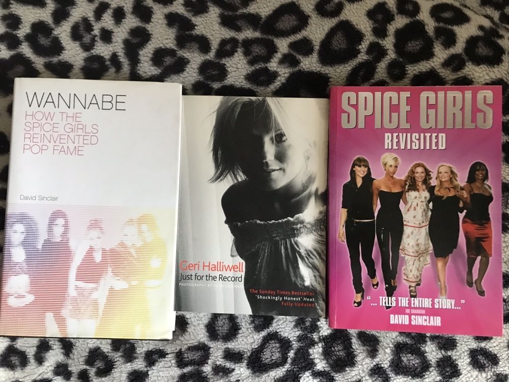 Биографии  Justin Timberlake , Spice Girls , Victoria Beckham