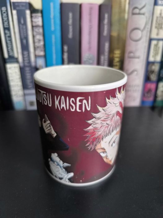 Порцеланова чаша на Jujutsu Kaisen