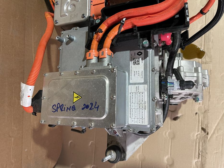 Invertor tensiune Dacia Spring modul electric 296056071R 0BCDCDC 2024