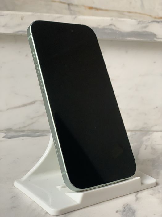 IPhone 15 128GB - Green - Като нов