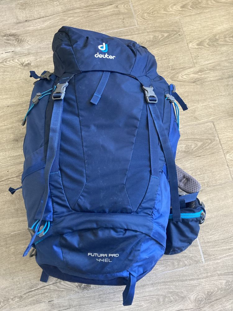 Раница Deuter Futura PRO 44 EL - синя