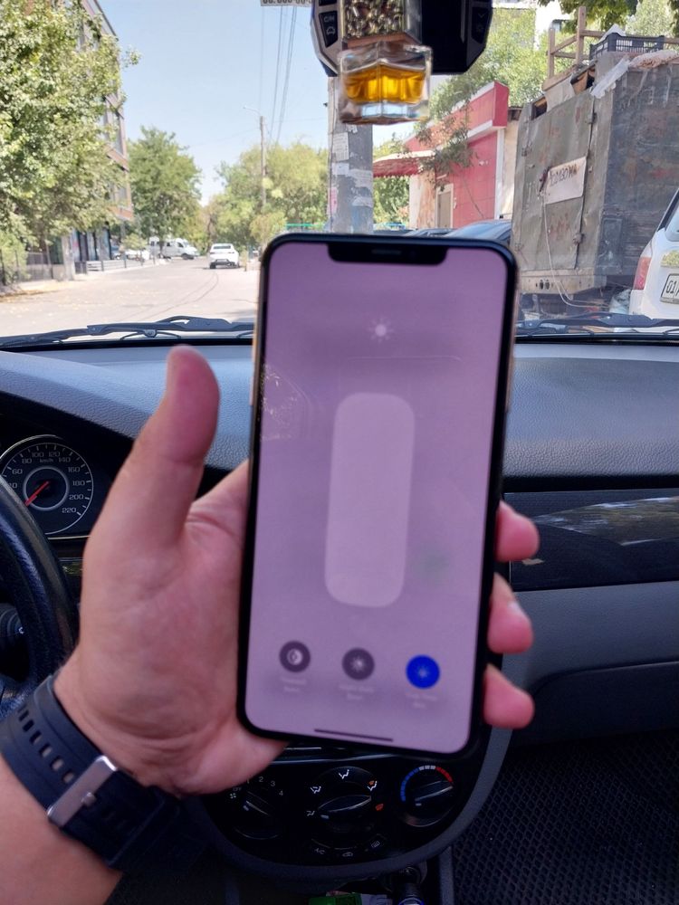 Iphone xs max 256 gold