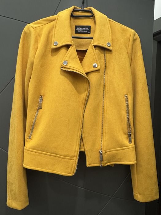 Чисто ново яке цвят горчица