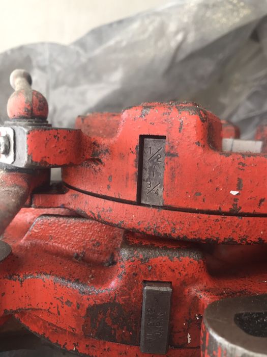 Винтонарезен ВиК струг МСС цолов