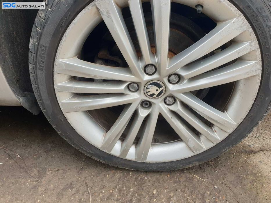 Set 4 Jante Roti Aliaj TRINITY 225 40 18 R18 5x112 Skoda Octavia 3 2013 - 2017 [C5374]
